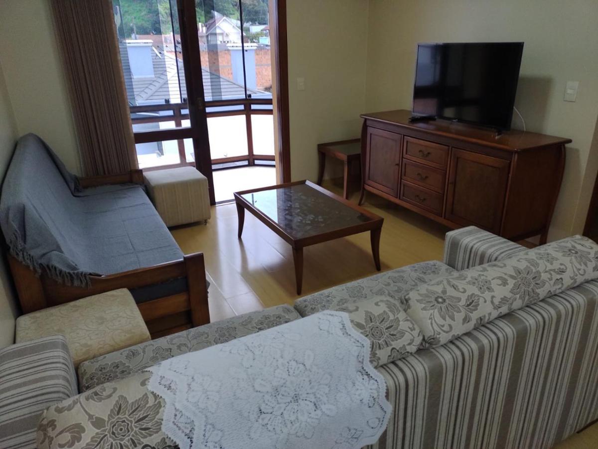 Apartamento Ensolarado No Centro De Gramado 아파트 외부 사진