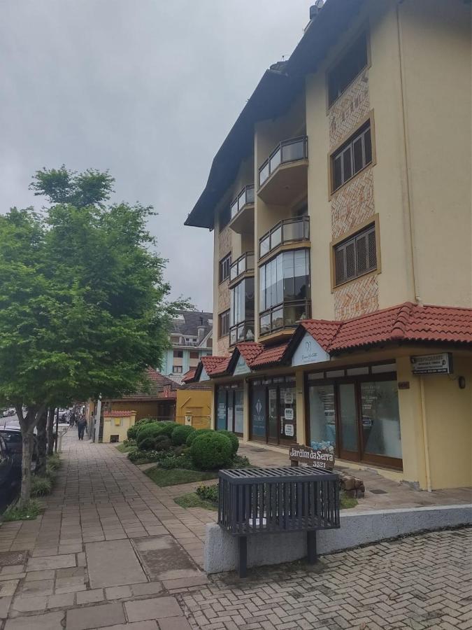 Apartamento Ensolarado No Centro De Gramado 아파트 외부 사진